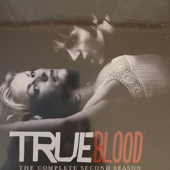 TRUE BLOOD- THE COMPLETE SECOND SEASON DVD BOX SET - Picture 1 of 4